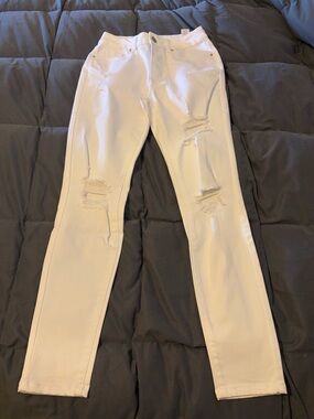 refuge White Distressed Skinny Jeans